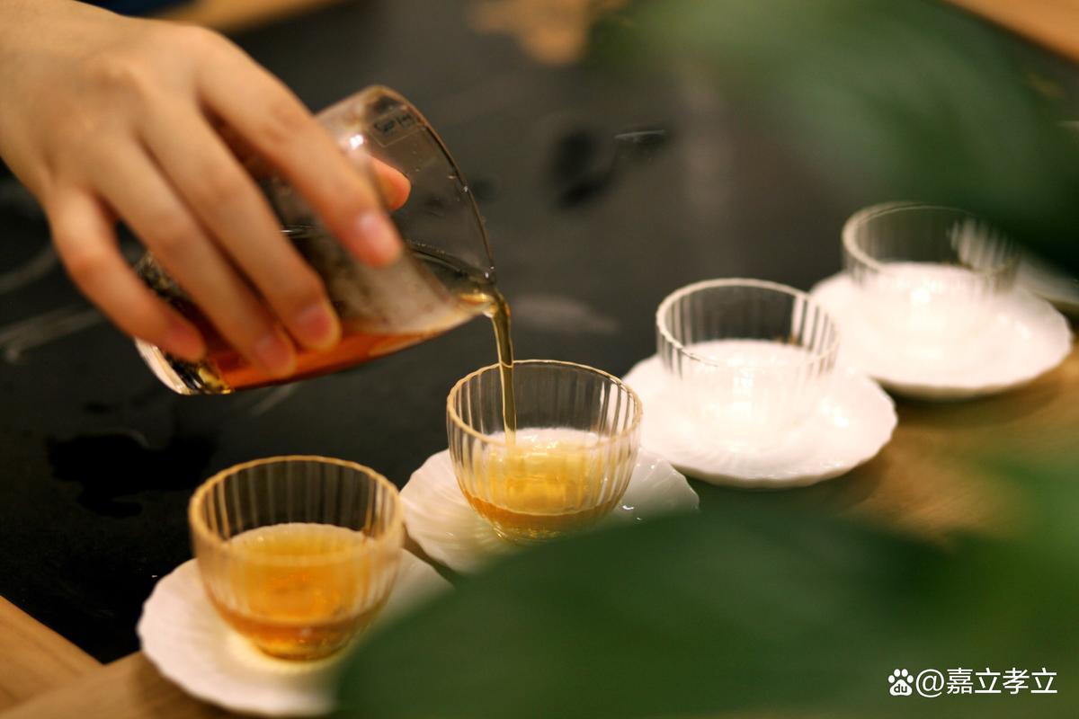资深运营总监纠结上海品茶网效果？背后痛点引人深思